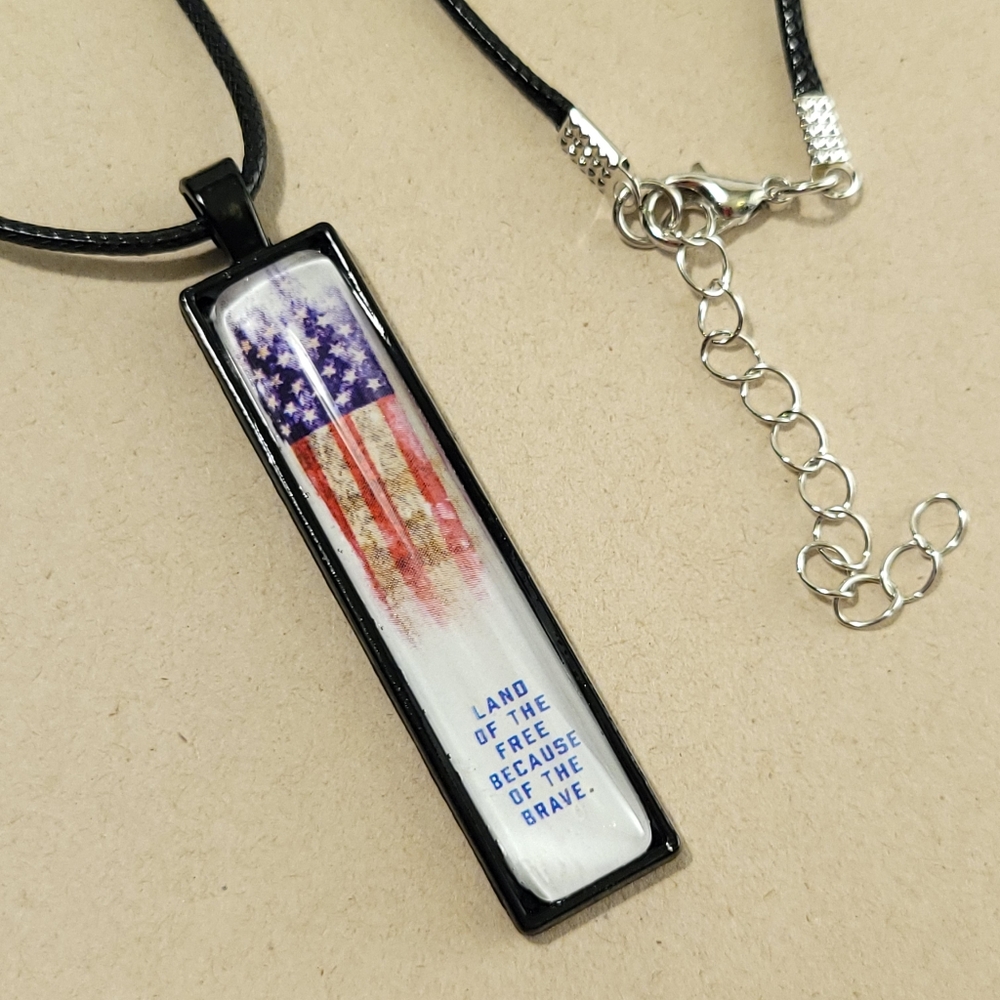 LAND OF THE FREE Vertical Pendant Necklace - Picture 4 of 9